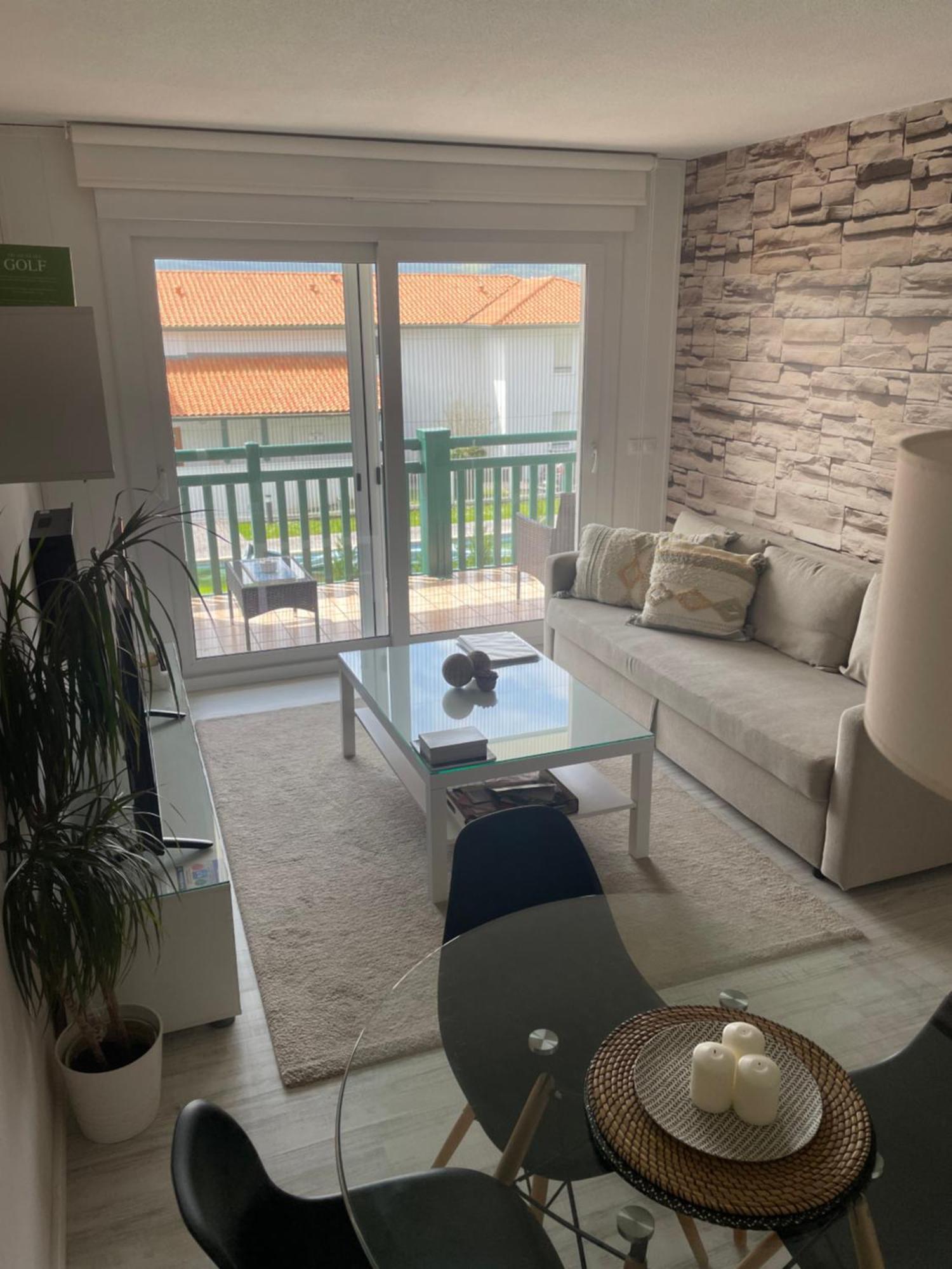 Port Bidassoa - T2 Coquet, Parking, Lit Xxl, Wifi, Pres De La Gare Appartement